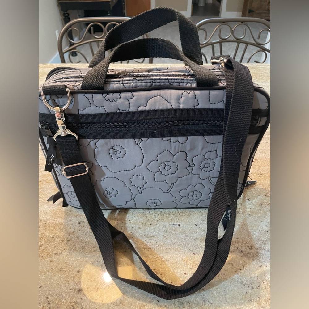Thirty One Gray Quilted Poppy Double Zip Cosmetic Bag. This bag is gently used.
